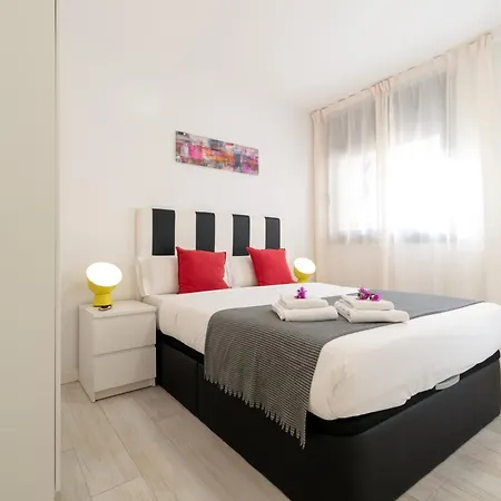 Castell Apartment