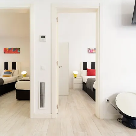 Castell Apartment *