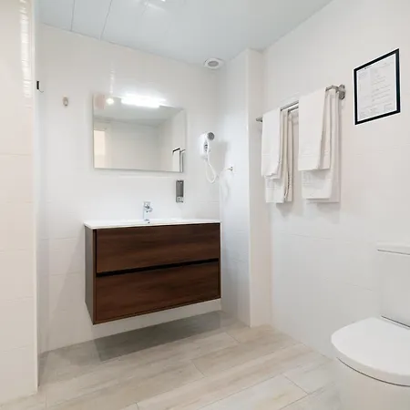 Castell Apartment
