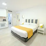 Castell Apartamento 4*