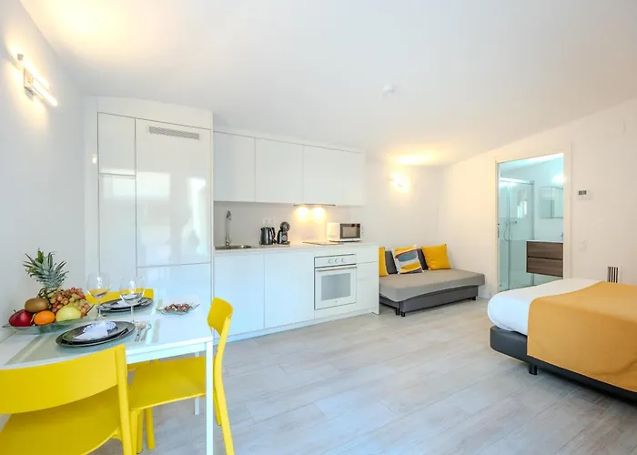 Castell 4* Castelldefels